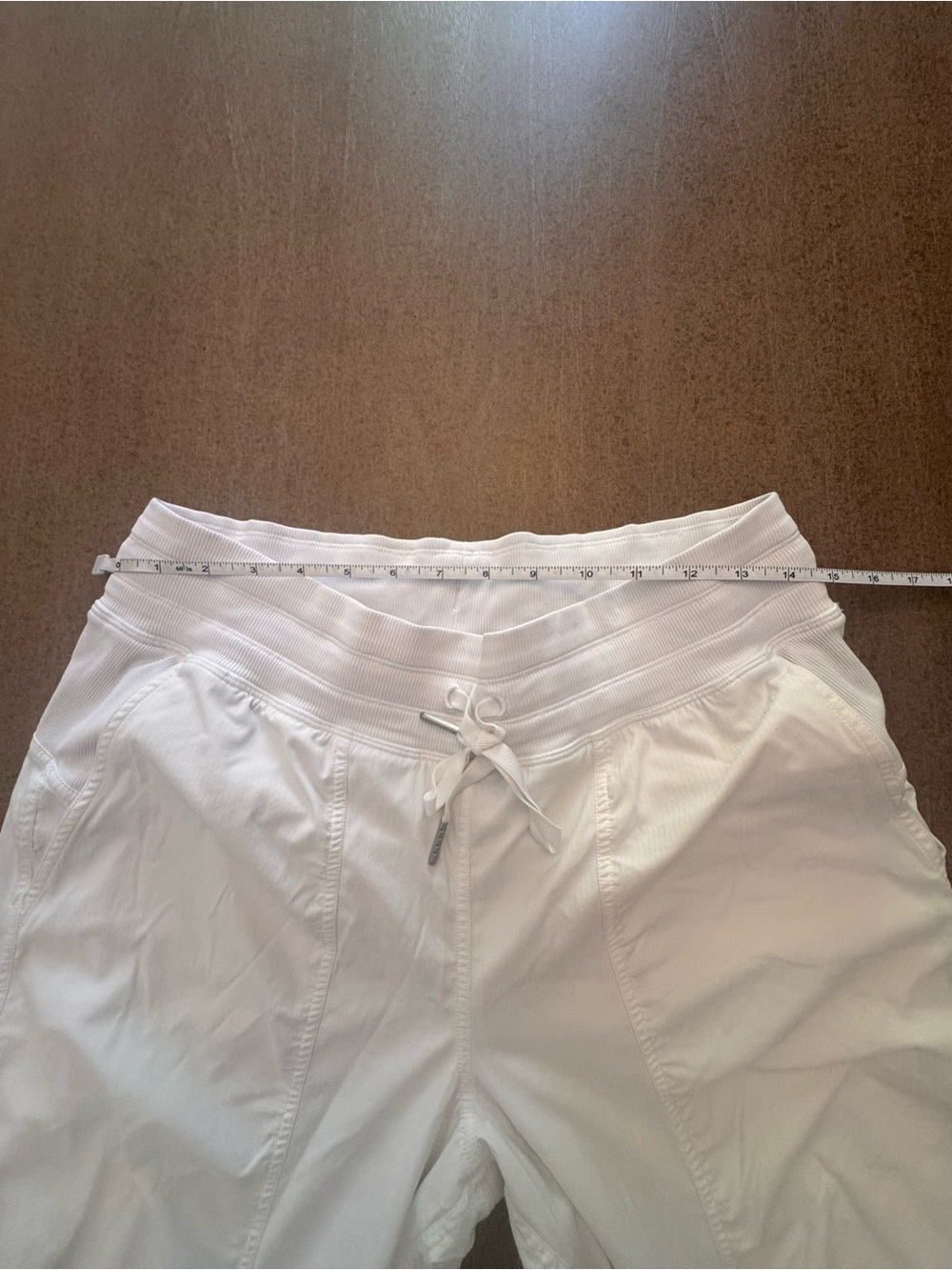 lululemon athletica White Mid-Rise Joggers - Picture 4 of 6